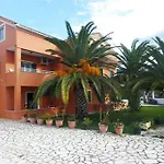 Katerina Pool * Acharavi (Corfu)