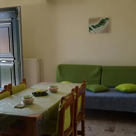 Katerina Pool Апартаменты