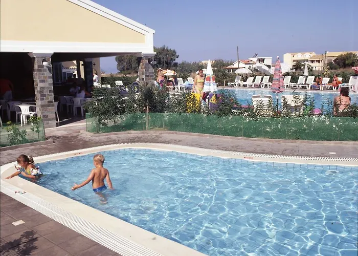 Katerina Pool 公寓