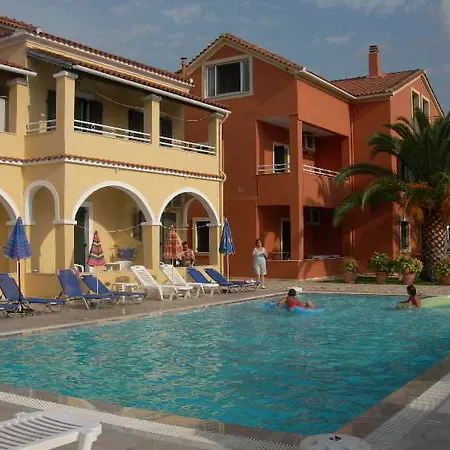 Katerina Pool Apartmán Acharavi (Corfu)