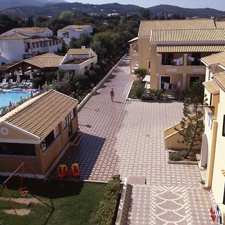 Katerina Pool Apartmán