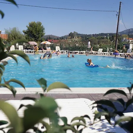 Katerina Pool Apartmán Acharavi (Corfu)